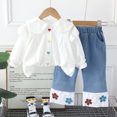 【12M-5Y】2-piece Girl White Heart-shaped Embroidered Doll Collar Long Sleeve Shirt And Colorblock Jeans Set - 34409