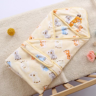 93 93cm Newborn Baby Wrapped Spring Autumn Winter Supplies Thick Warm Flannel Quilt Towel  Light Yellow Giraffe